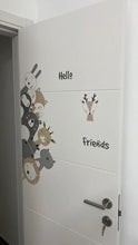 Lade das Bild in den Galerie-Viewer, Wandtatto „Hello Friends“
