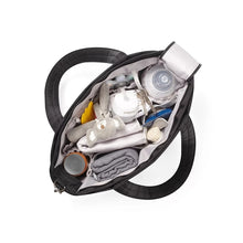 Lade das Bild in den Galerie-Viewer, Best Time Ever BABYONO®️ Wickeltasche