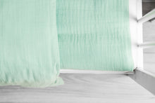 Lade das Bild in den Galerie-Viewer, SET ODEJA IN VZGLAVNIK IZ MUSLINA 100X135 | MINT