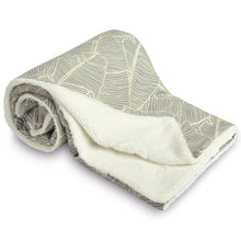 Naložite sliko v pregledovalnik galerije, ECO PLIŠASTA ODEJICA 80x100 | STRIPES