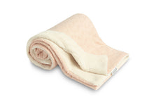 Naložite sliko v pregledovalnik galerije, PLIŠASTA ODEJICA 80X100 | ROZA