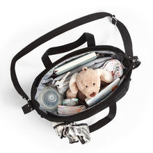Naložite sliko v pregledovalnik galerije, Previjalna torba Carmen BABYONO®️ | Črna