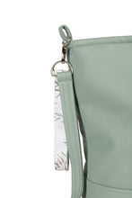 Nahrávajte obrázok do prehliadača galérie, Previjalna torba Fall Forest Sensillo®️ | Olivno zelena