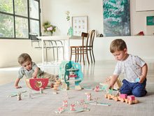Lade das Bild in den Galerie-Viewer, Chicco® My Wood Friends Inspired by Montessori | RAKUNOVA HIŠICA