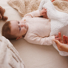 Naložite sliko v pregledovalnik galerije, BOMBAŽNA ODEJICA BABYONO | RETRO