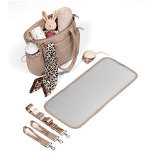 Lade das Bild in den Galerie-Viewer, Cami Wickeltasche Sensillo®️ | Beige