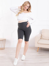 Naložite sliko v pregledovalnik galerije, Nosečniške kratke pajkice Anna - Temno sive
