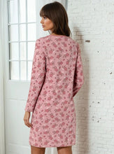 Lade das Bild in den Galerie-Viewer, Nachthemd von D.R. - Pink