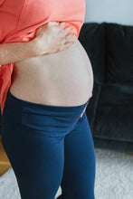 Lade das Bild in den Galerie-Viewer, Premium Umstandsleggings Milk&Love BUNN | Navy