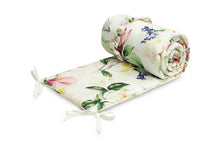 Lade das Bild in den Galerie-Viewer, Obroba za posteljico Sensillo®️ | Magnolia