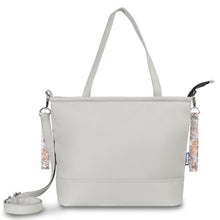 Lade das Bild in den Galerie-Viewer, Herbstwald-Wickeltasche | Grau