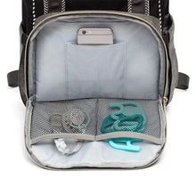 Lade das Bild in den Galerie-Viewer, City BABYONO®️ Wickeltasche
