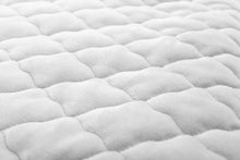 Lade das Bild in den Galerie-Viewer, Obroba za posteljico Karo Sensillo®️ | Cloudy
