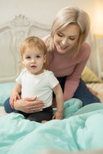 Lade das Bild in den Galerie-Viewer, SET ODEJA IN VZGLAVNIK IZ MUSLINA 100X135 | MINT
