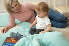 Naložite sliko v pregledovalnik galerije, SET ODEJA IN VZGLAVNIK IZ MUSLINA 100X135 | ROSE
