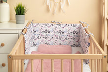 Naložite sliko v pregledovalnik galerije, Obroba za posteljico Sensillo®️ | Pink Butterflies
