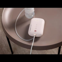 Naložite sliko v pregledovalnik galerije, Električna prsna črpalka Philips AVENT® Premium Natural motion SCF395/31

