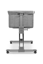 Naložite sliko v pregledovalnik galerije, Otroška posteljica SLEEP2GETHER | Grafitno siva
