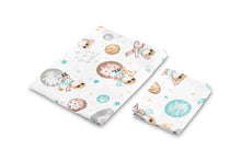 Lade das Bild in den Galerie-Viewer, Posteljnina 2-delni set 100 × 135 cm | PLANETS

