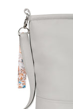 Lade das Bild in den Galerie-Viewer, Herbstwald-Wickeltasche | Grau
