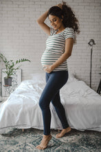 Lade das Bild in den Galerie-Viewer, Premium Umstandsleggings Milk&amp;Love | Navi
