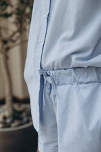 Lade das Bild in den Galerie-Viewer, Umstandsshorts Latte Mama | Blau
