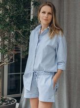 Lade das Bild in den Galerie-Viewer, Umstandsshorts Latte Mama | Blau
