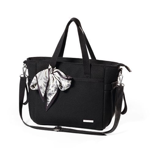 Previjalna torba Carmen BABYONO®️ | Črna