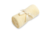 Naložite sliko v pregledovalnik galerije, PLETENA ODEJICA MOLLY |  NARAVNA
